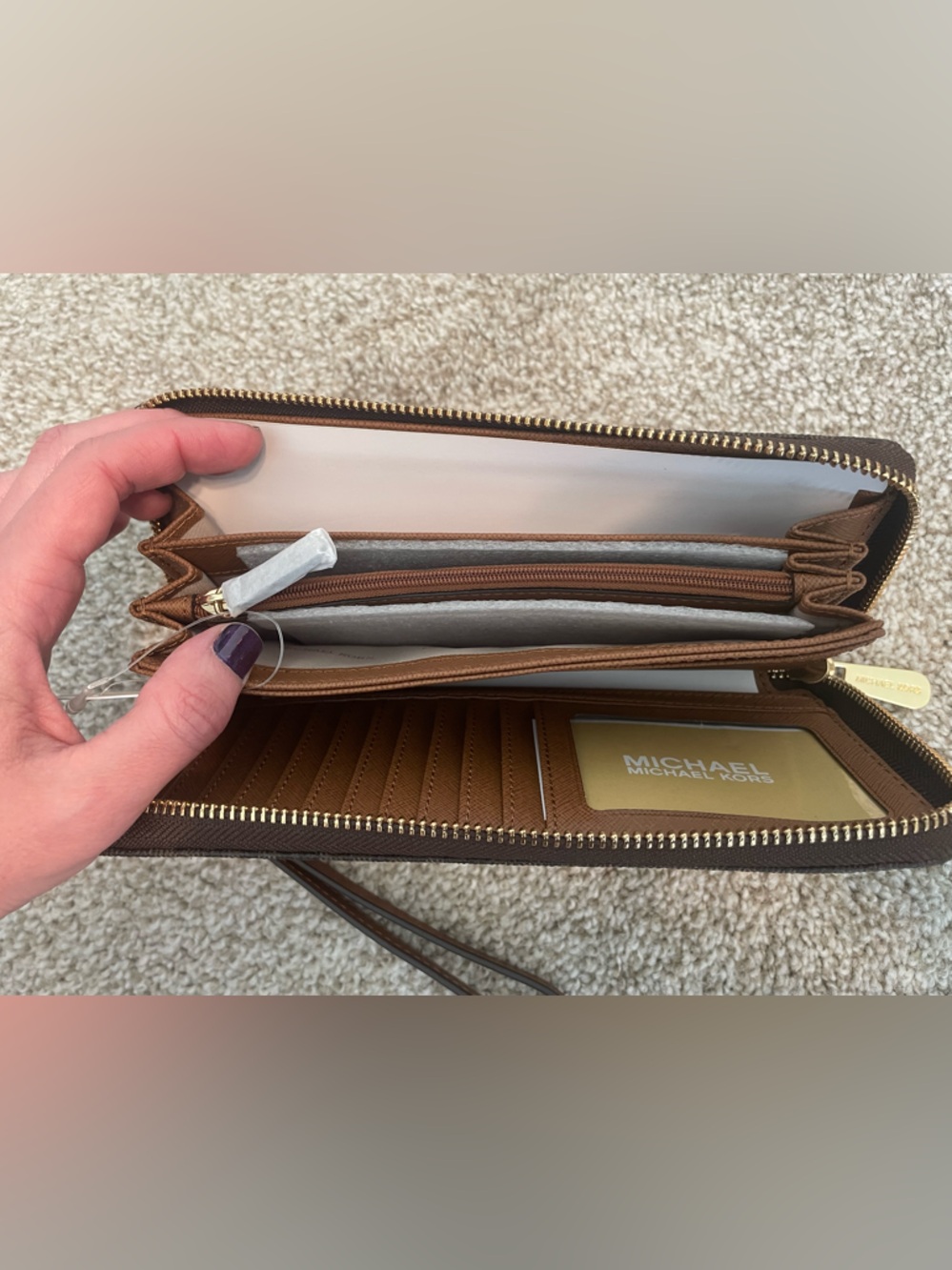 NWT Michael Kors Dark Brown Jet Set Travel Continental Monogram Wristlet Wallet - Picture 5 of 8